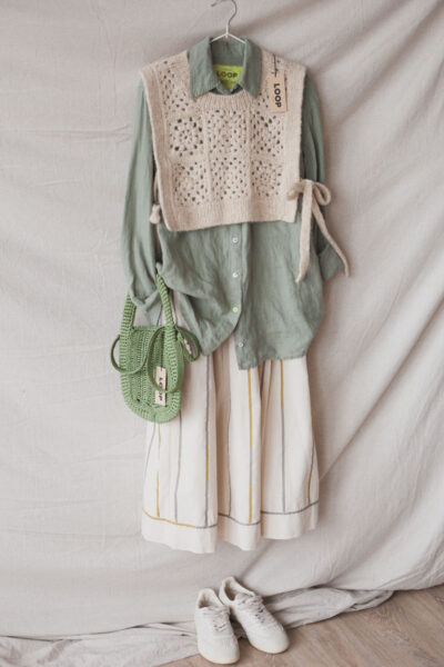 Жилет на завязках "Квадраты"