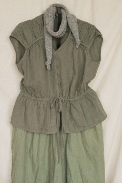 Топ с баской 100% умягченный лен